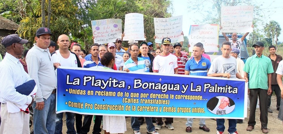protestan en comunidades de Moca, La PLayita, Bonagua y Las Palmitas